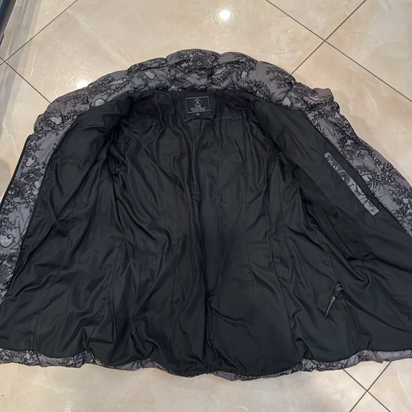 Rino & Pelle Lace Print Puffer Jacket Size 44 - Picture 7 of 16